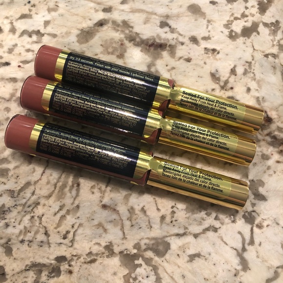 Bella LipSense - Picture 2 of 3